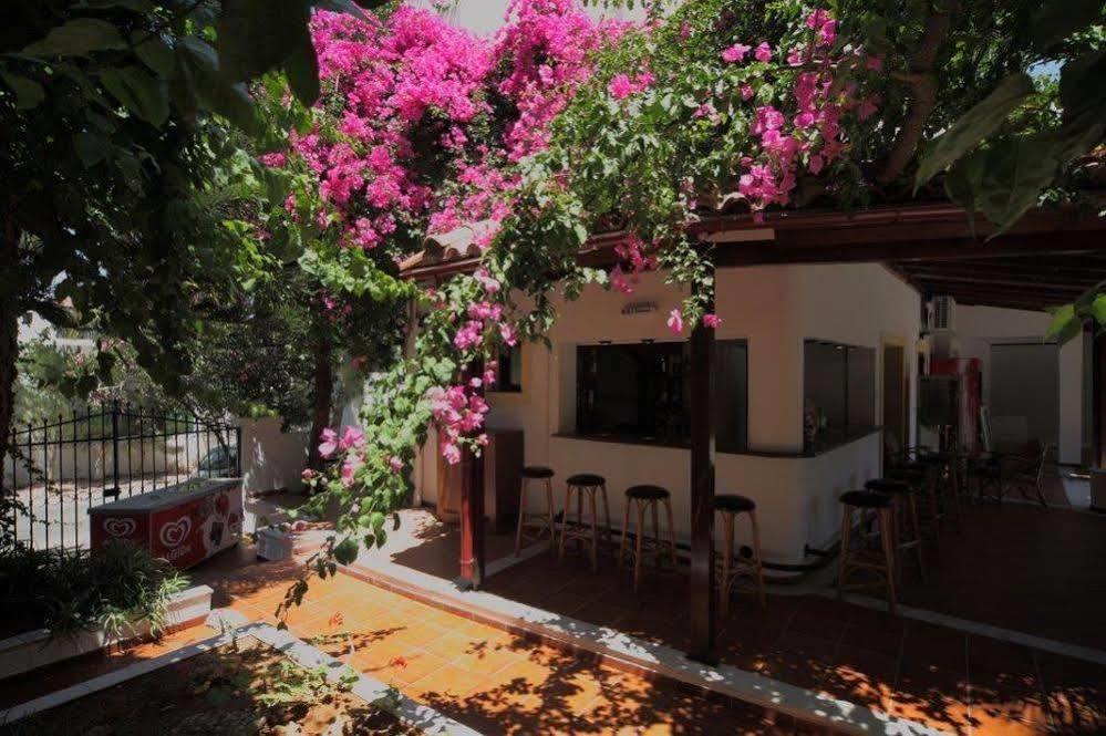 Rena Apartments Gouves Exterior foto
